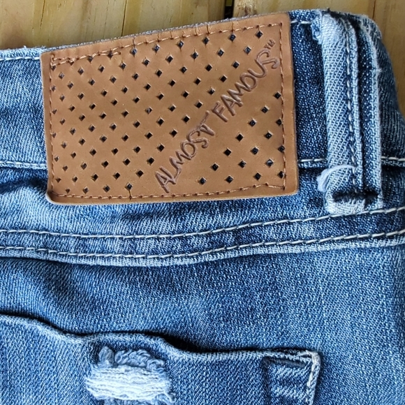 💙Almost Famous Jean Shorts with the Distressed Torn Look size 1 - Picture 8 of 12